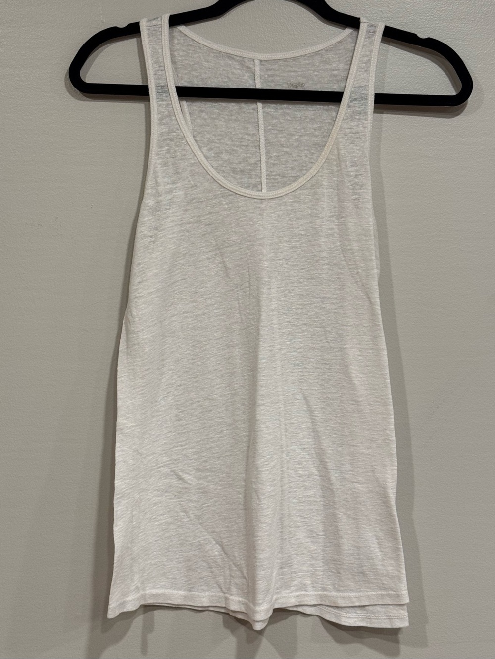 Mossimo Supply Co. White Racerback Lightweight Tank Top Women's Small